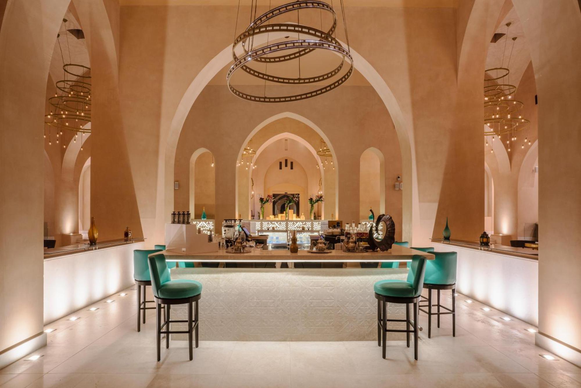 Salalah Rotana Resort Exterior foto The Bar