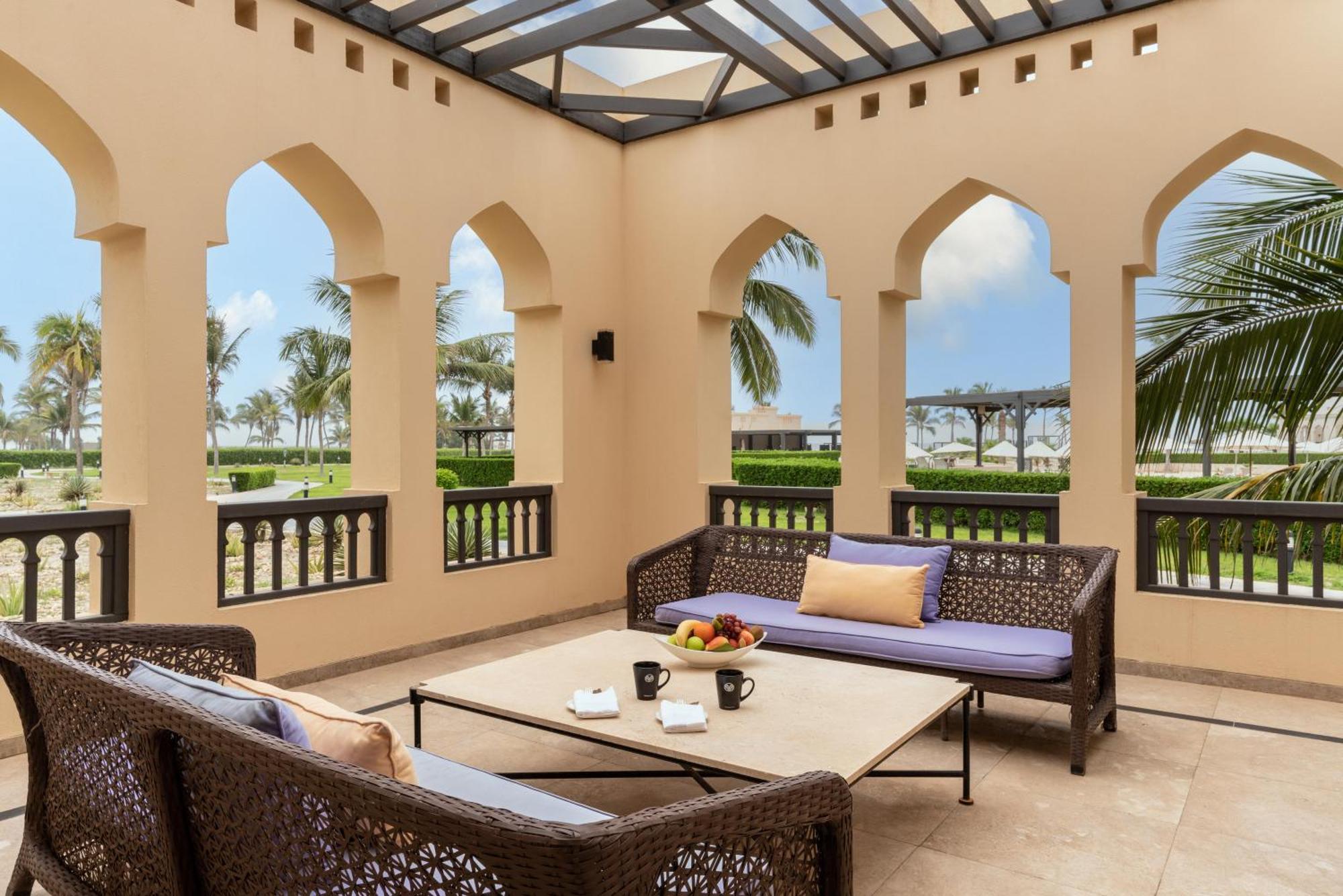 Salalah Rotana Resort Exterior foto